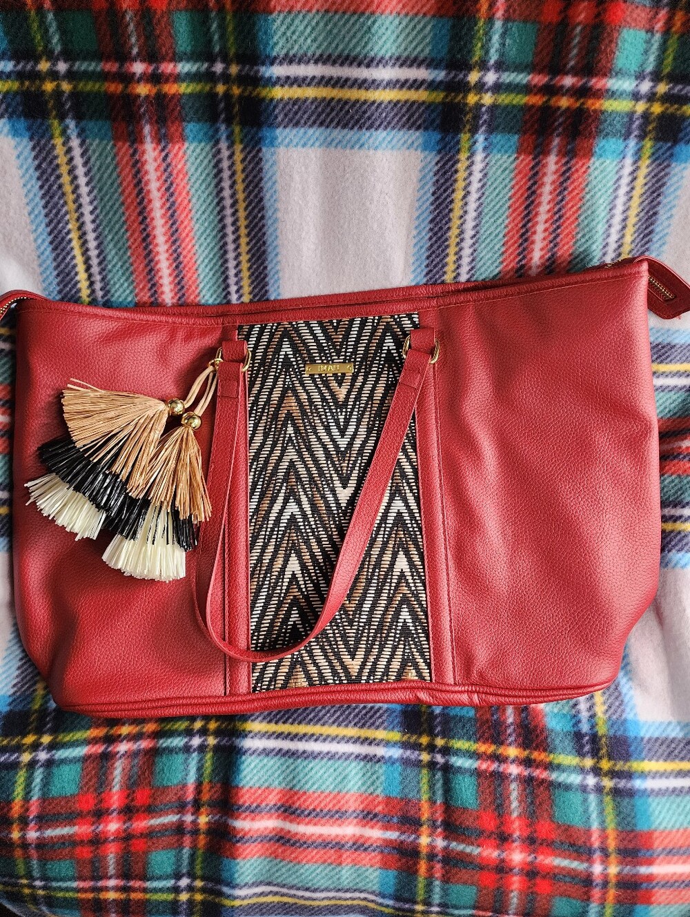 IMAN Large Shoulder Bag Red